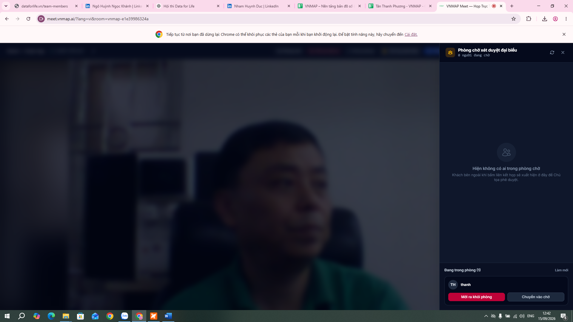Giao diện phòng chờ và duyệt người tham gia meet.vnmap.ai